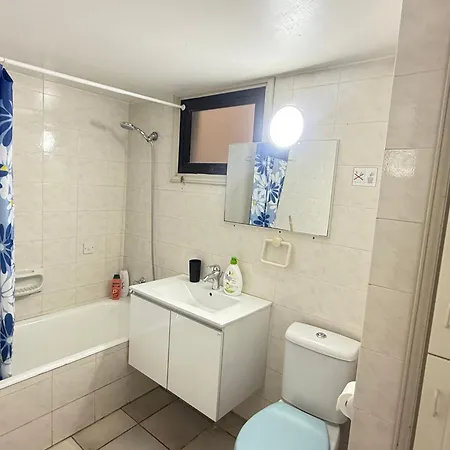 Krasas Apartamento Lárnaca