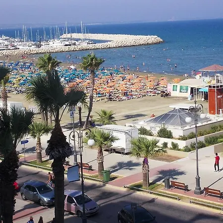 Apartment Krasas Larnaca