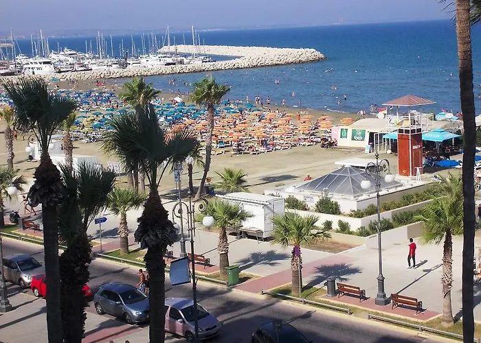 Apartment Krasas Larnaca